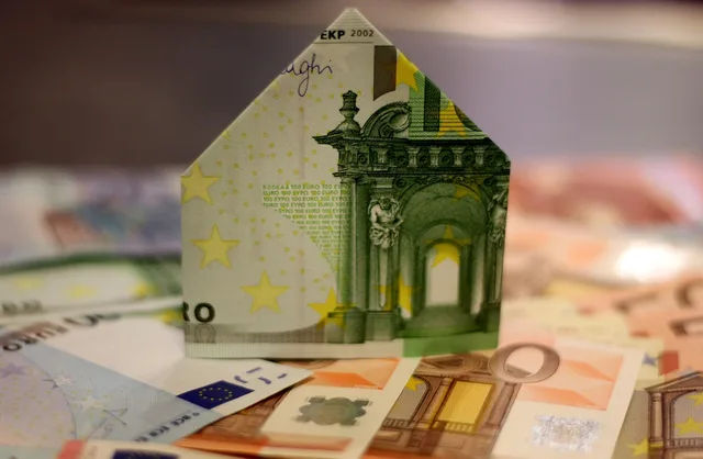 housebuilding, house, money, expensive, financing, loan, interest charges, cost, credit, construction loan, banknotes, paper house, banks, building, construction site, to build, euro, real estate, loan, loan, loan, cost, euro, real estate, real estate, real estate, real estate, real estate. Startup loans mistakes: nine to avoid